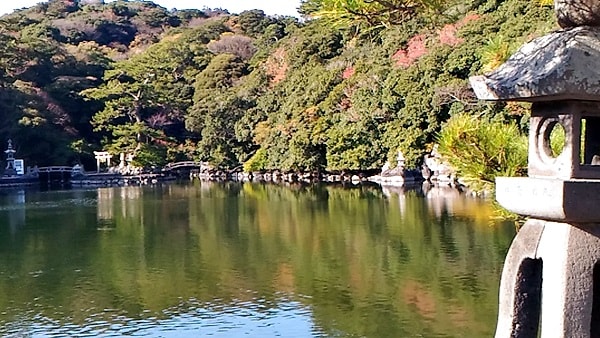 萩の明神池と厳島神社 参拝後におすすめのランチと動物達との触れ合い 豆辞典